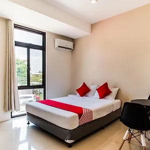 oyo-403-maplewave-hotel.davao-hotels.com/